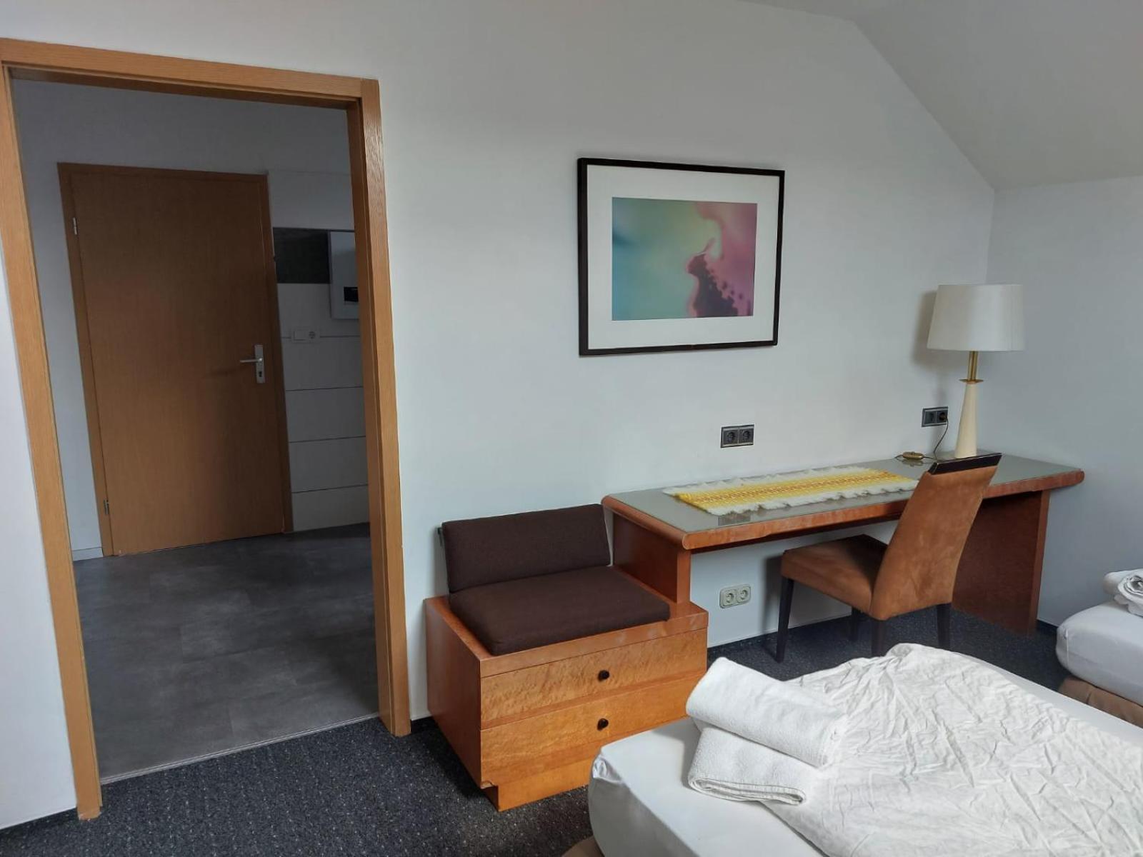 Hotel Gaestezimmer Gasthof Becker Wulfrath Exterior foto