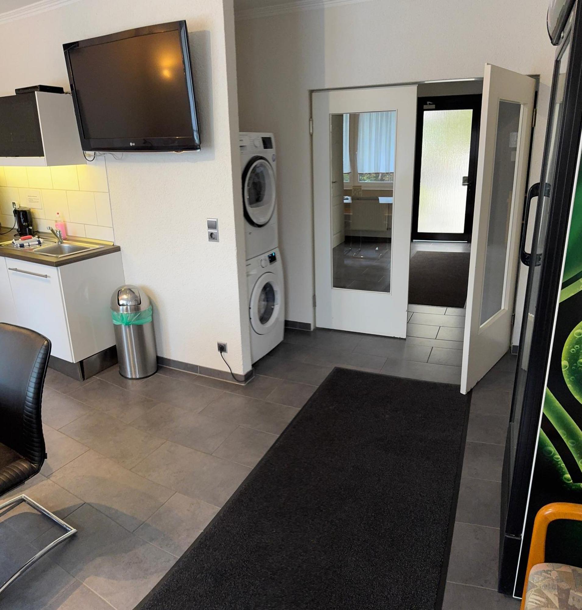 Hotel Gaestezimmer Gasthof Becker Wulfrath Exterior foto