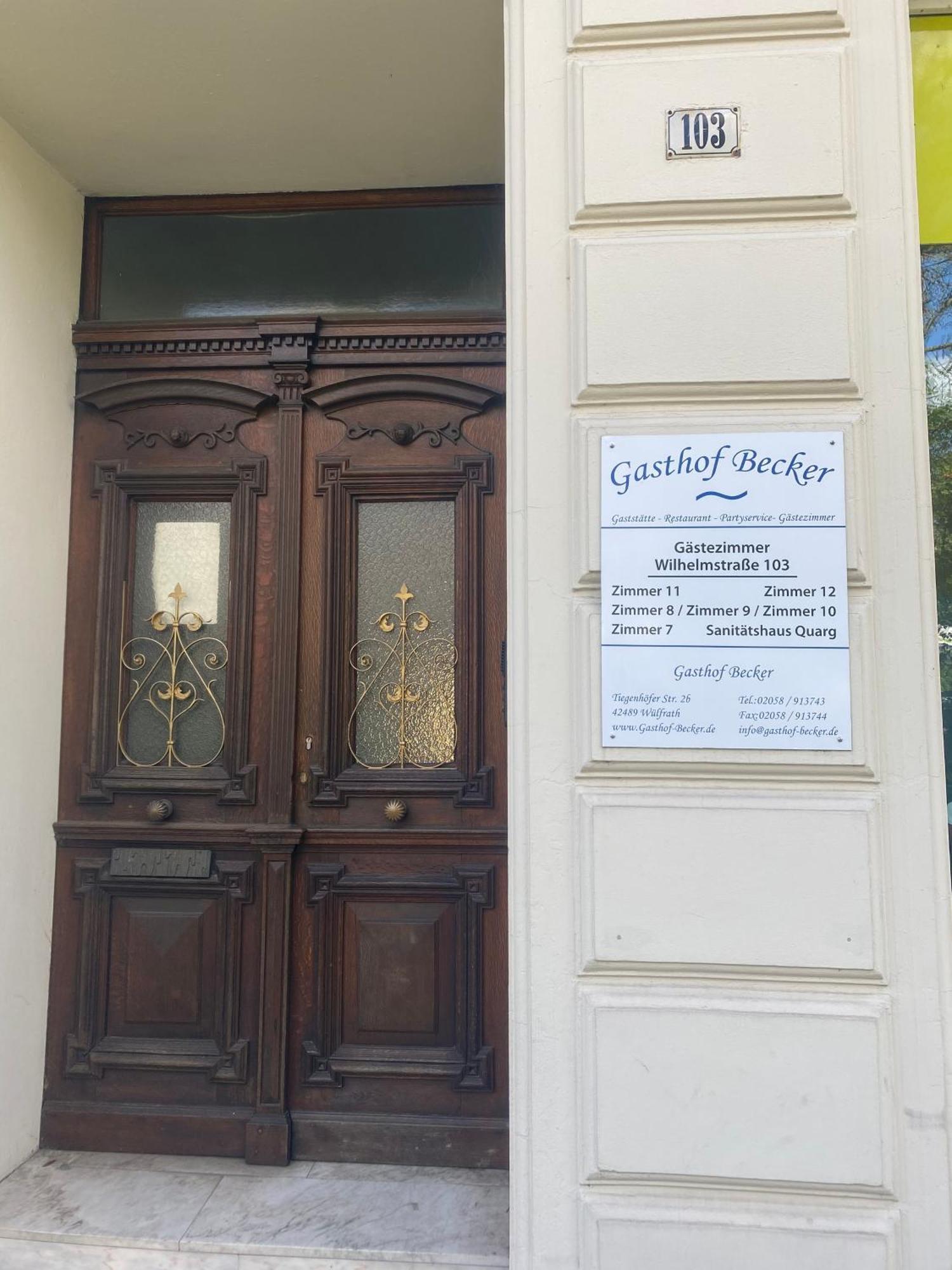 Hotel Gaestezimmer Gasthof Becker Wulfrath Exterior foto